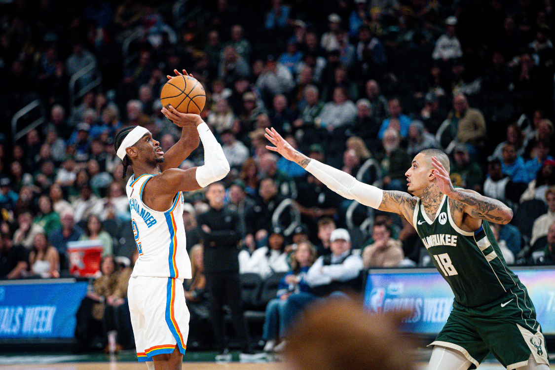 世界杯外围买球-亚历山大40分7篮板11助攻雷霆擒雄鹿2连胜，字母哥19分14板7助